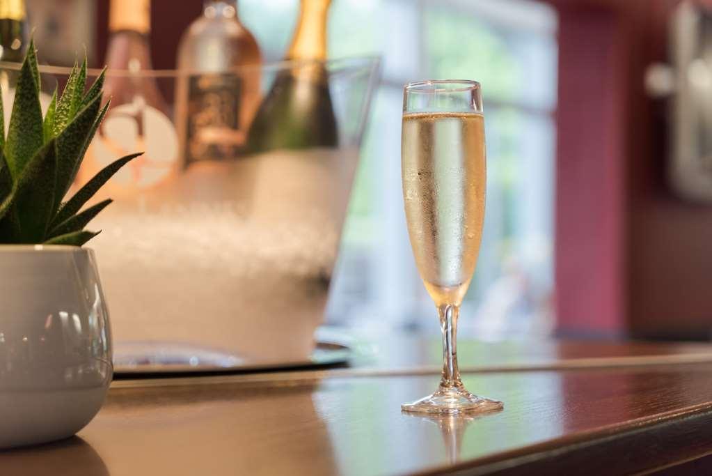 Sure Hotel By Best Western Biarritz Aeroport Anglet Ristorante foto