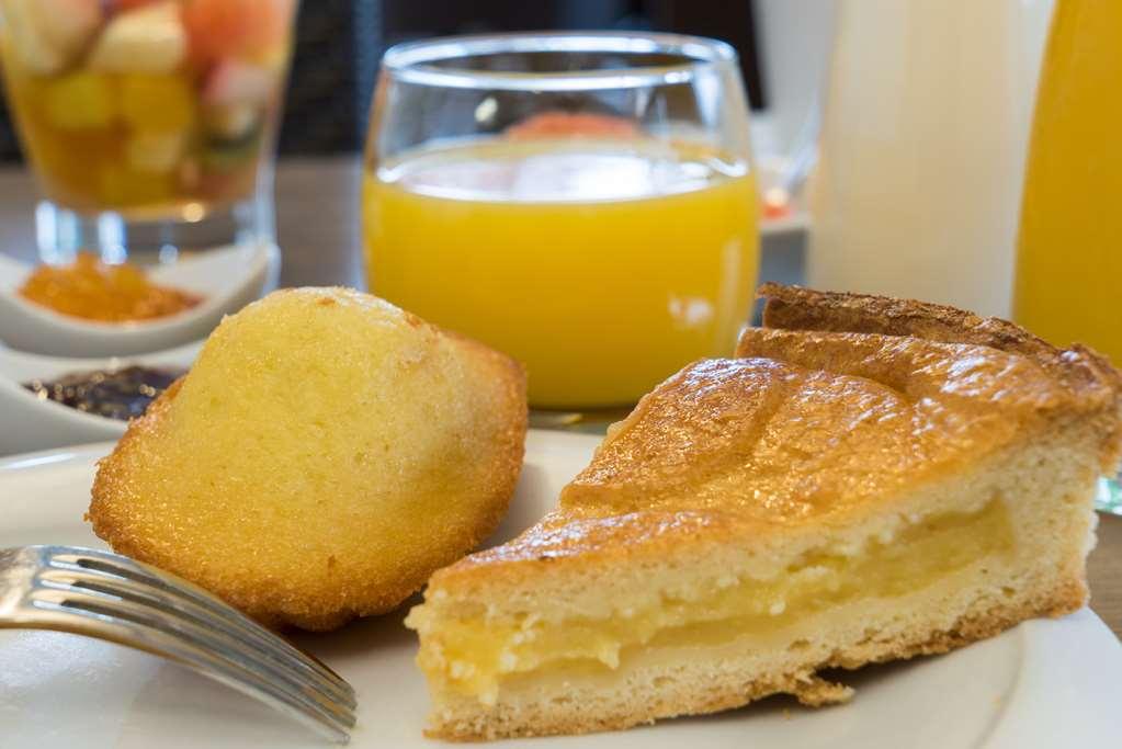 Sure Hotel By Best Western Biarritz Aeroport Anglet Ristorante foto