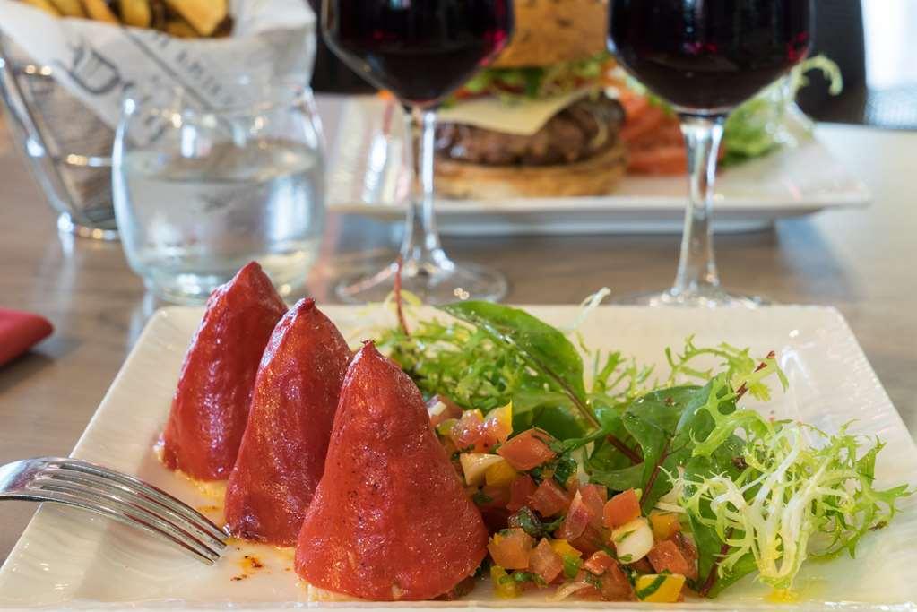Sure Hotel By Best Western Biarritz Aeroport Anglet Ristorante foto